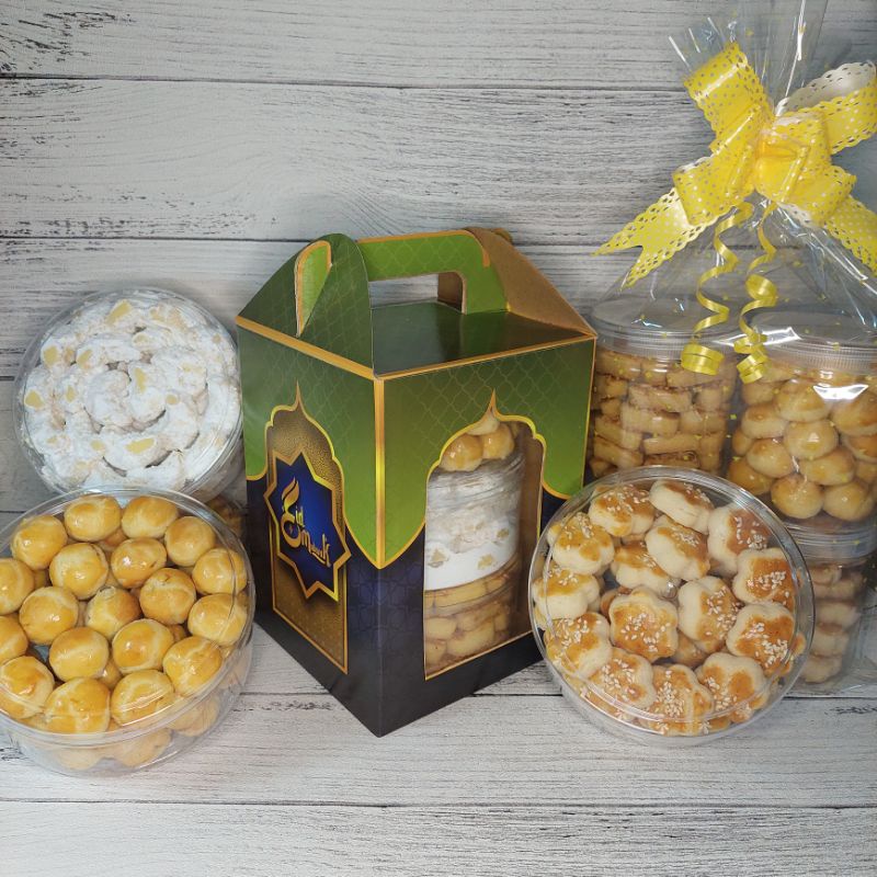 

READY ‼️ HAMPERS KUE KERING LEBARAN 2022 (4 TOPLES)