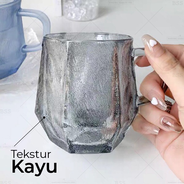 gelas cangkir Kaca aesthetic tekstur motif kayu kopi teh jus air minum coctail cantik