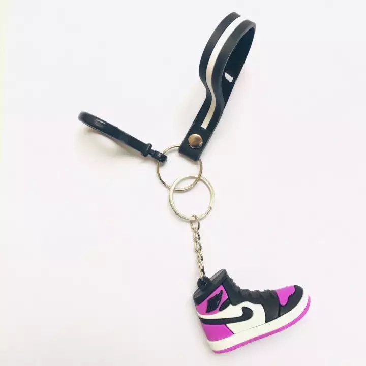 Gantungan Kunci Sepatu Nike Air Jordan  Souvenir 3D Sneakers Keychain Unik Pernikahan Ganci