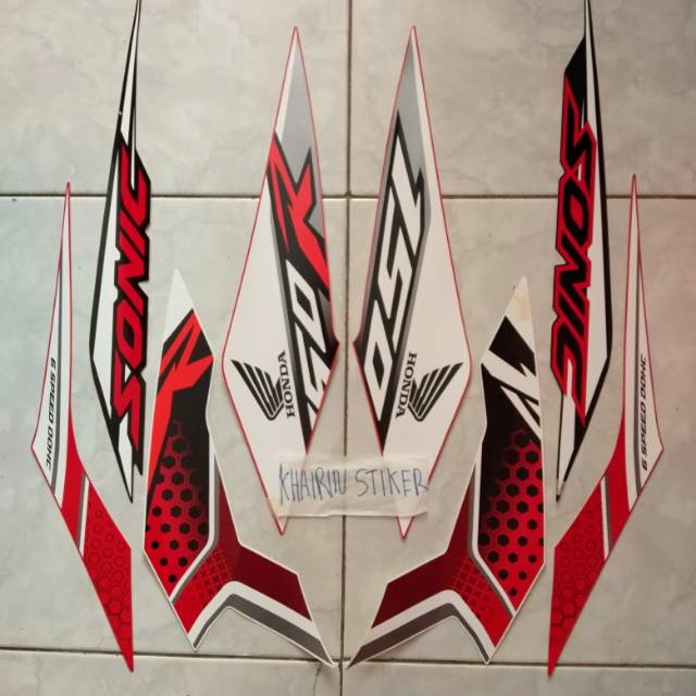 Striping sonic 2019 hitam merah