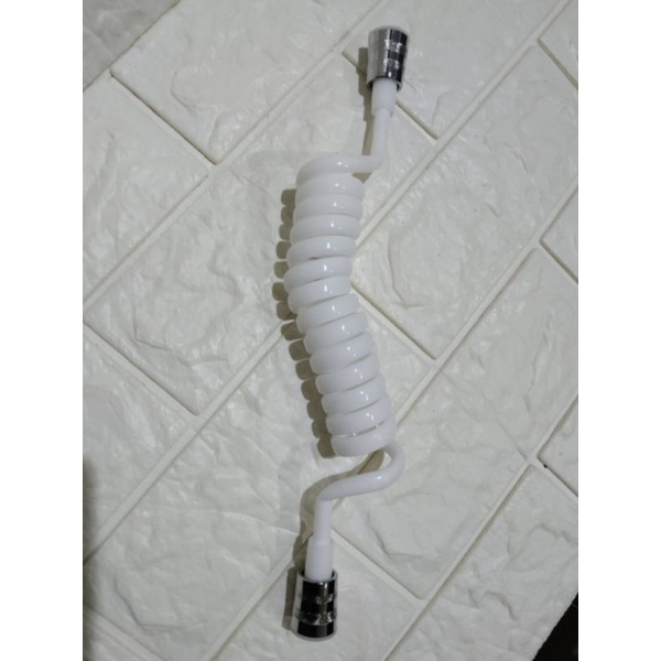 Selang Jet Shower Telpon Spiral - Selang Shower 150 cm Model Telepon Kamar Mandi - Selang Cebok