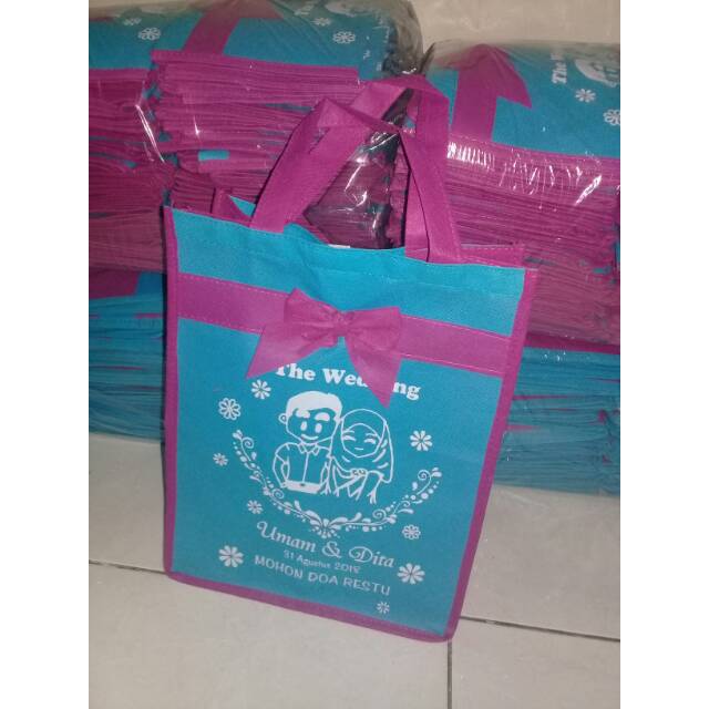 

Tas hantaran nikah 25×12×30