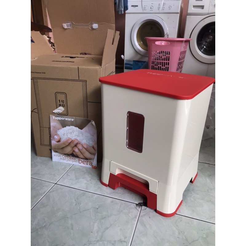 dispenser beras tupperware kapasitas 10kg