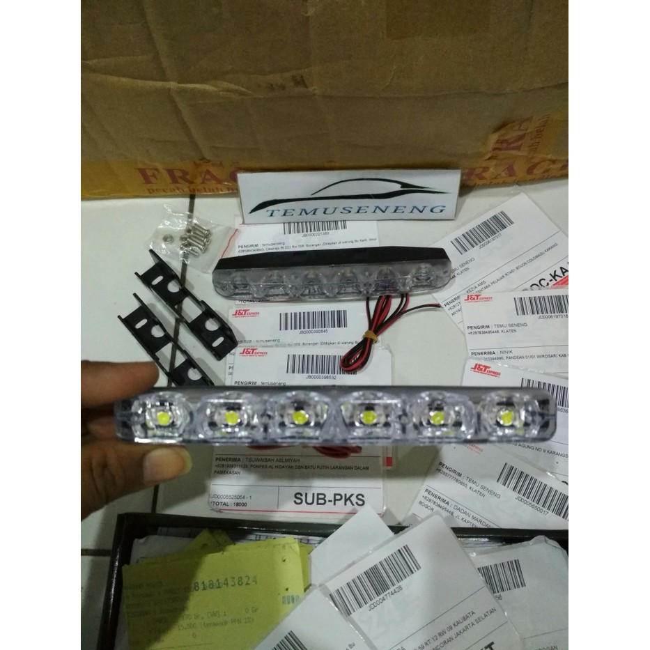 2 Pcs Lampu 6 Led Mobil Drl Depan Fog Lamp Sen Sorot Tembak Senja Kota - Putih