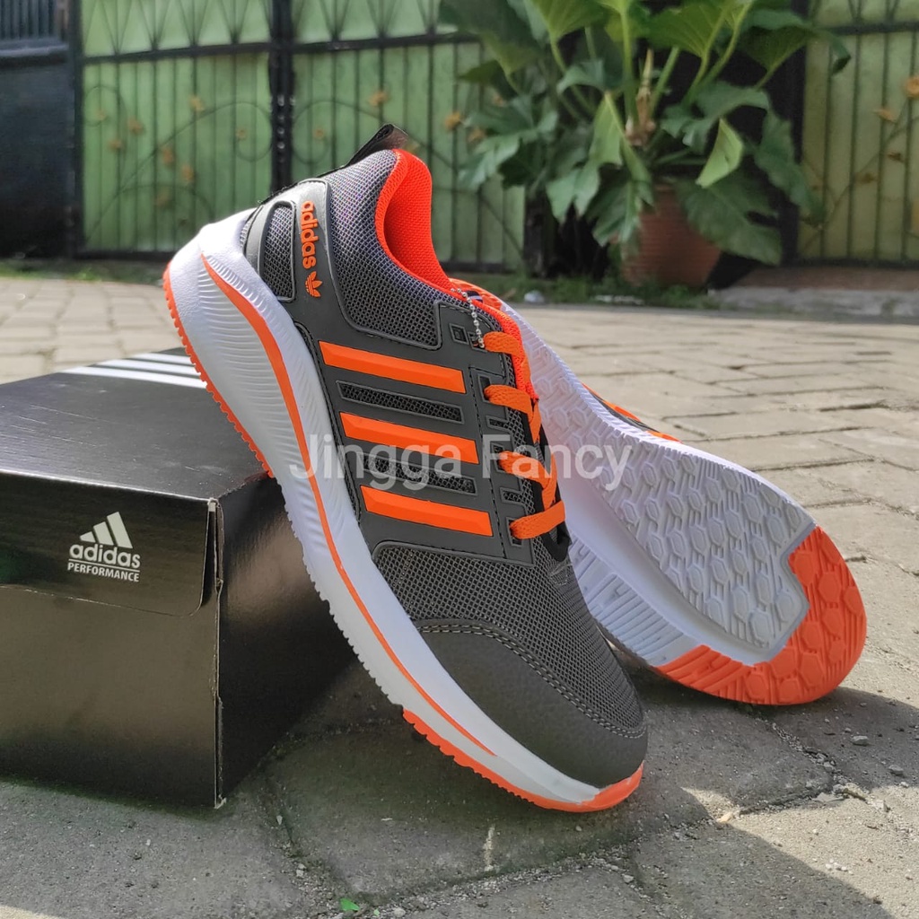 SEPATU ADIDA SPORT PRIA DAN WANITA / SNEAKERS PRIA DAN WANITA / SEPATU COUPLE / SEPATU PASANGAN / SNEAKERS PASANGANSNEAKERS ADIDAS alphabounce WANITA / SEPATU WANITA TERBARU / LENTUR DAN RINGAN / SEPATU JOGGING / SEPATU OLAHRAGA WANITA / SEPATU SPORT