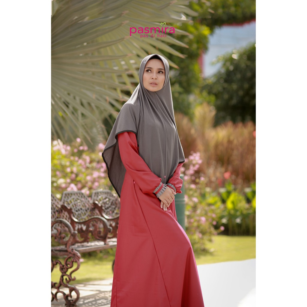 Hijab Bergo Pasmira NAURA