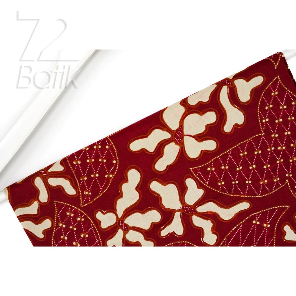 KAIN BATIK PREMIUM Bahan Katun Motif Daun Menjari Kontenporer Modern Merah Maroon 724925 Cap 72 Jarik Jarit Samping Kebat Panjang Batik Katun Modern Premium Bahan Seragam Batik Pernikahan Kantor Keluarga Murah Kamen Jadi Batik Bali Lembaran