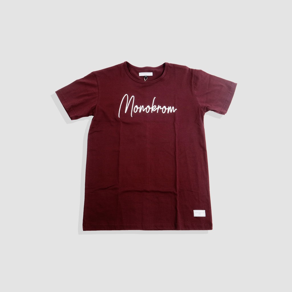 Kaos Pria Merah Maroon Font Monokrom