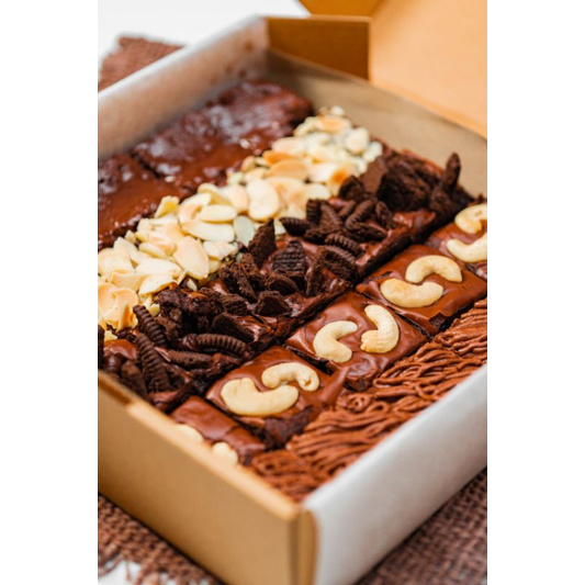 

SKAT BROWNIES MIX KEJU METE OREO CHOCOCHIPS CHOCOCRUNCHY ENAK FUDGY CHEESE MEDE WOWNAGIH