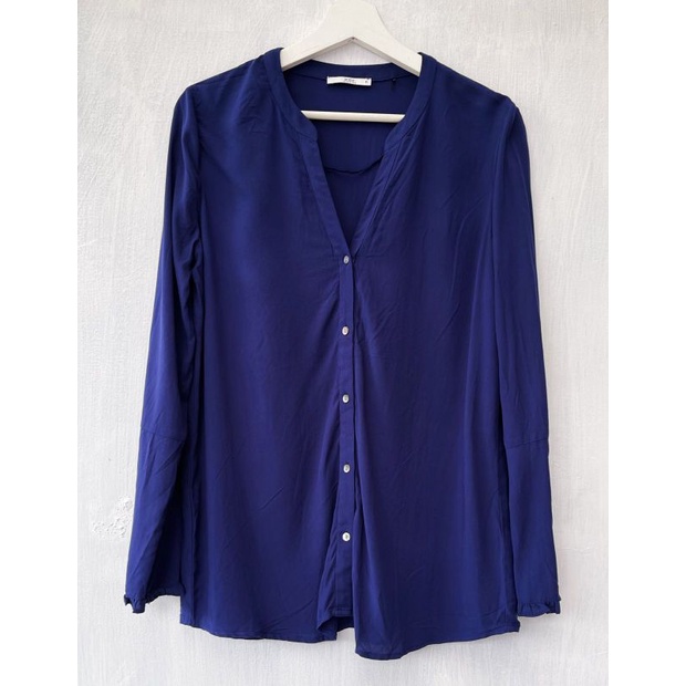 Edc ruffle sleeve navy blouse