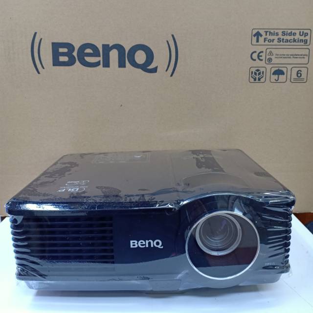 PROYEKTOR BENQ MP515.