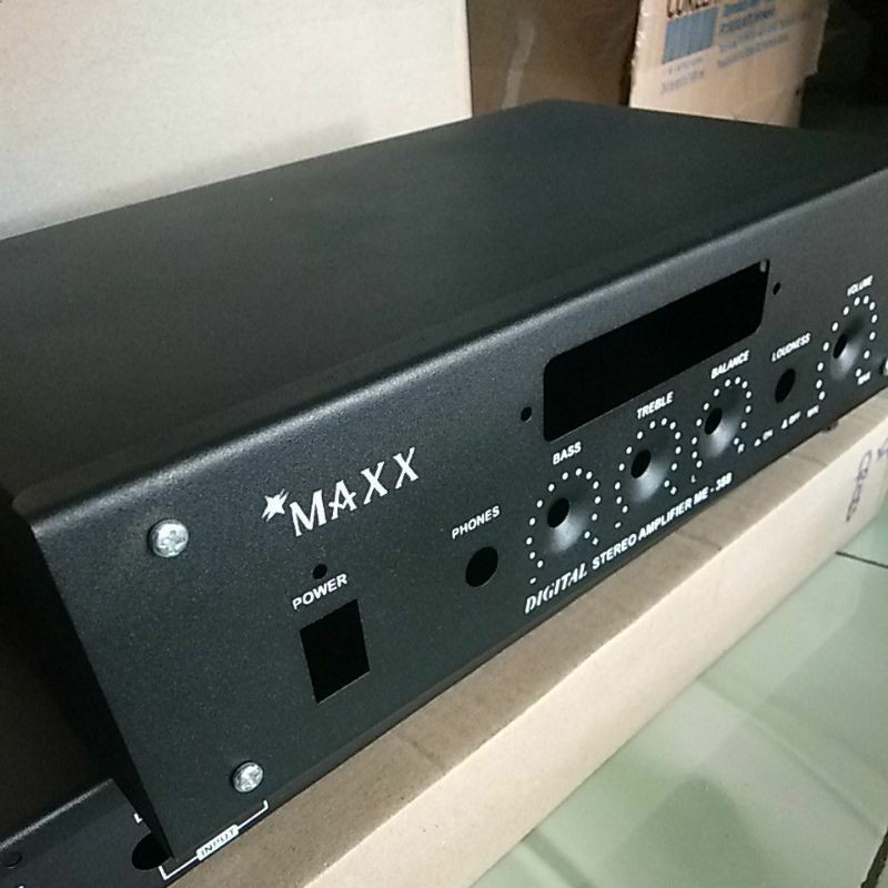 Box Amplifier plus lubang mp3