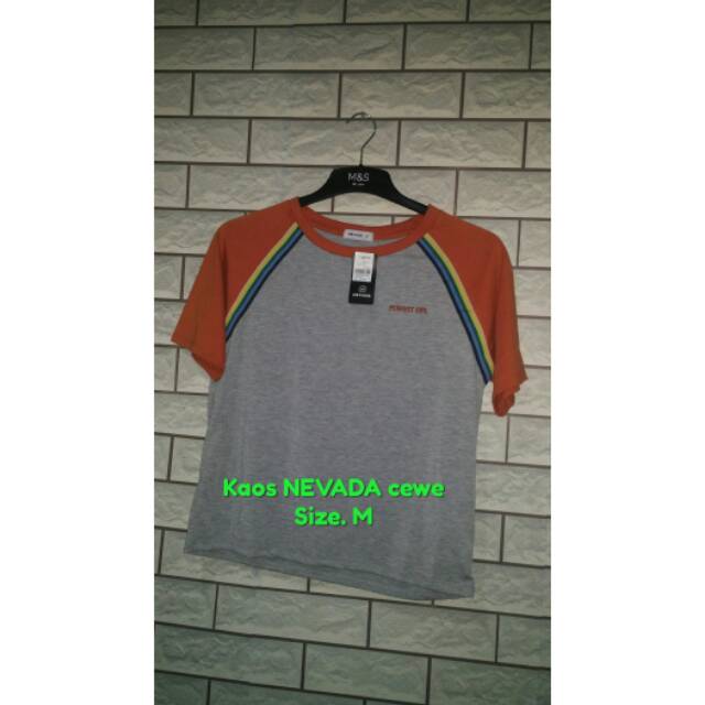 Kaos Nevada wanita