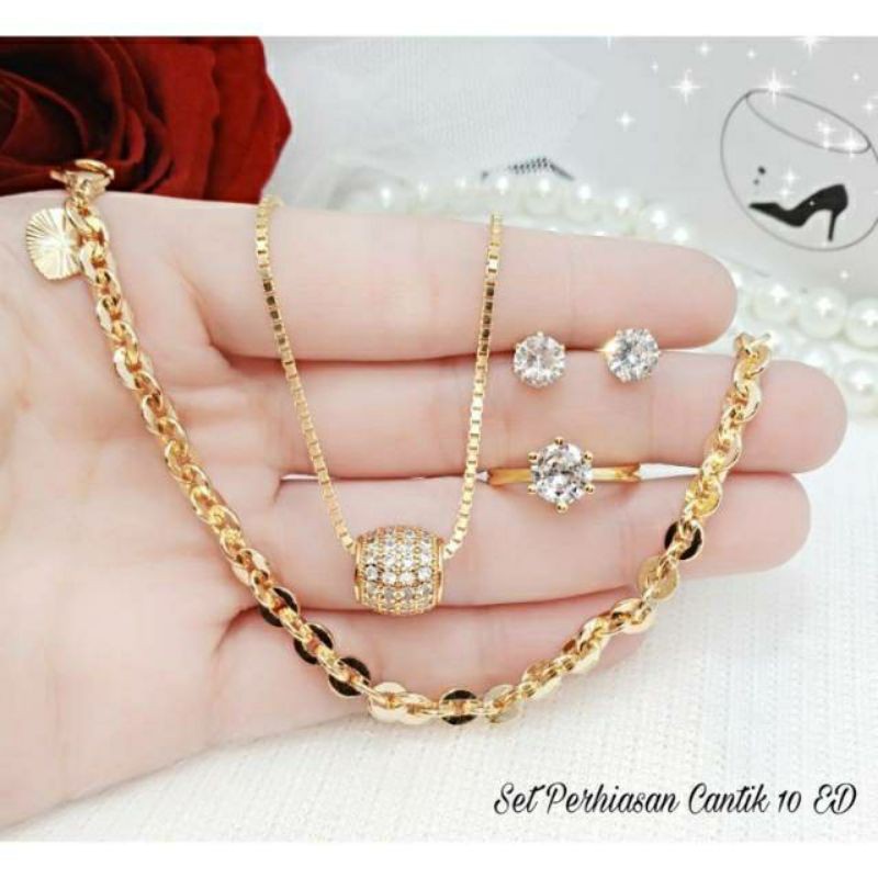 Fourfashion Set Perhiasan Mata Satu Gold Simpel Anti Karat