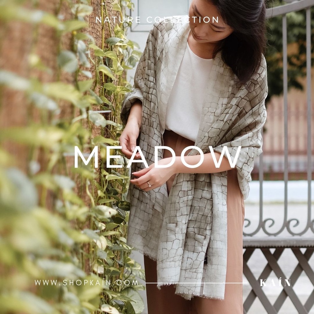 SHOPKAIN Meadow Shawl - Nature Collection