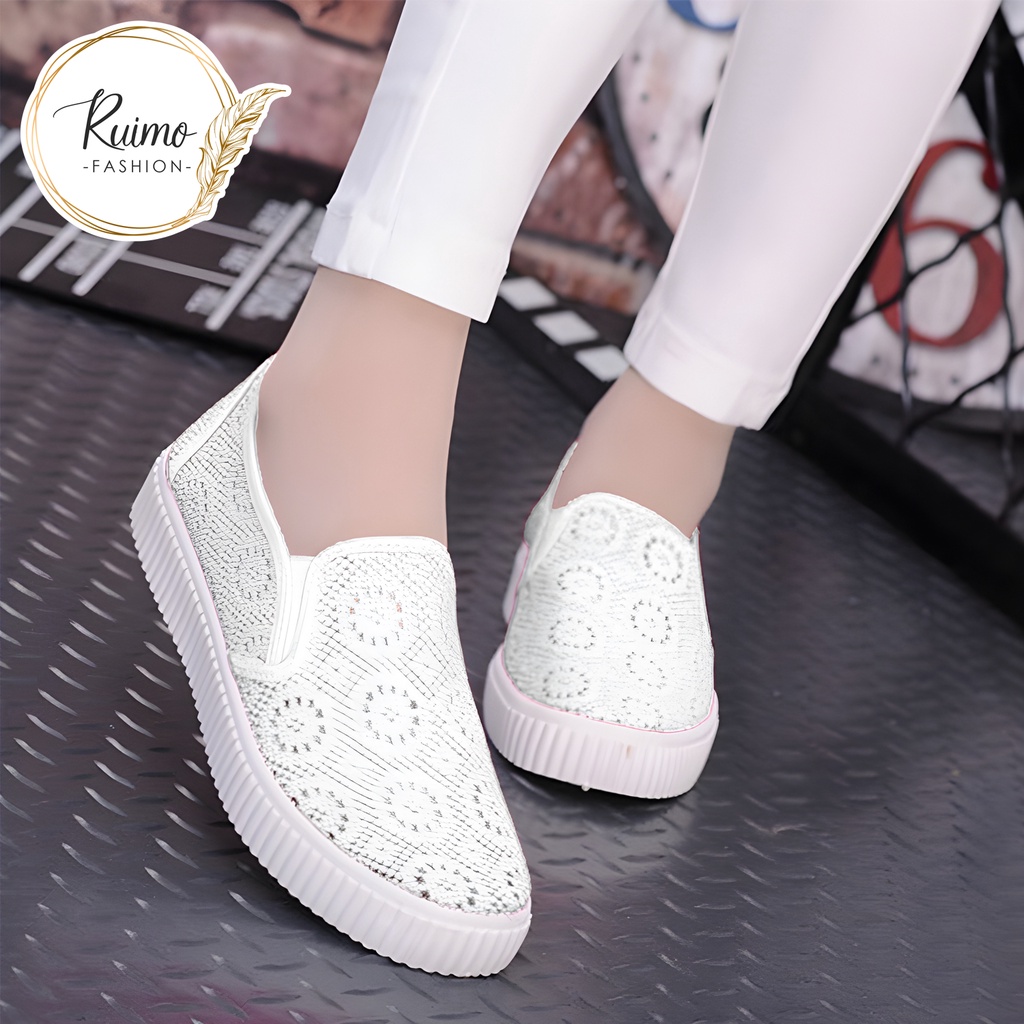 Sepatu SlipOn Wanita Model Trendy Fashionable - 87