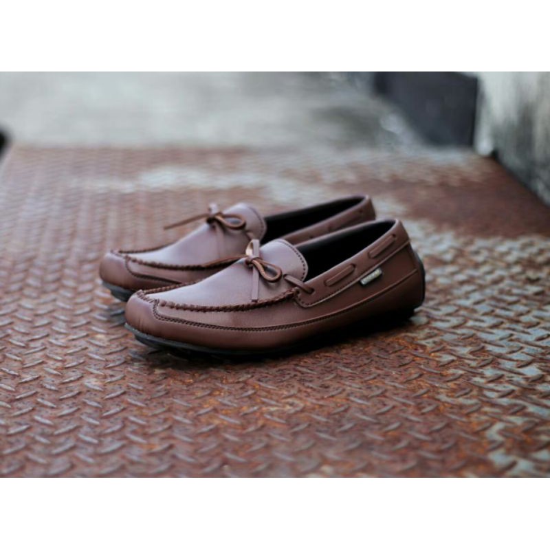 Promoo !!!! Sepatu slip on pria kickers casual slop formal kerja kantor kulit asli santai kuliah