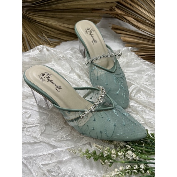 sepatu wanita azwa sage green 7cm kaca