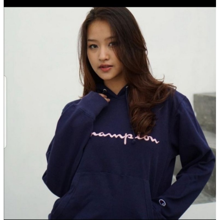Hoodie Champion Script Logo navy UNISEX / jacket hoodie pria wanita Champions Original