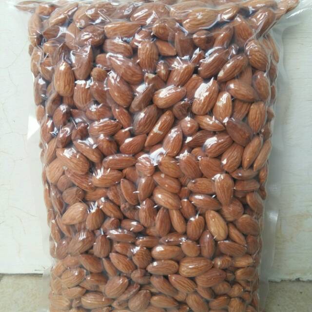 

Kacang Almond Panggang 1kg NOn Pareil