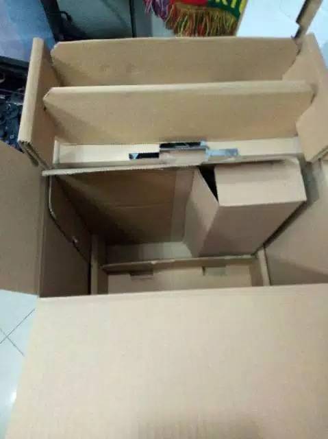 Dus PS3 SLIM KARDUS BOX MESIN PS3 SLIM luar dalam