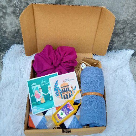 

gift box (hampers lebaran)