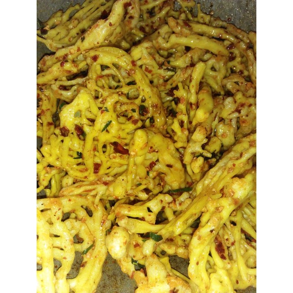 

(homemade) Pukmie pedas daun jeruk/kerupuk mie renyah /seblak kering netto 1kg