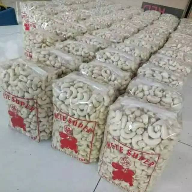 

Kacang mete wonogiri premium