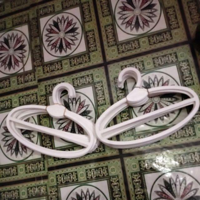 Hanger Gantungan Oval  Jumbo Per Lusin