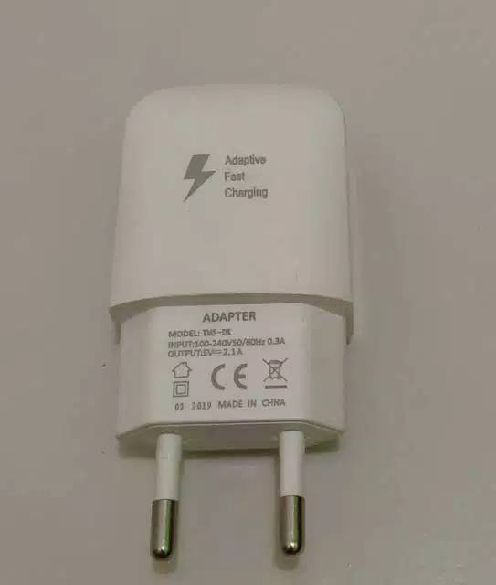 Charger Oppo/Samsung  FAST CHARGER Travel 2.0A