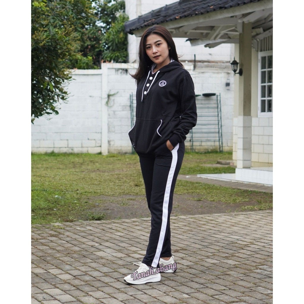 Star Celana Training Wanita Yoga / Gym / Training Sweatpants Basic Warna Hitam