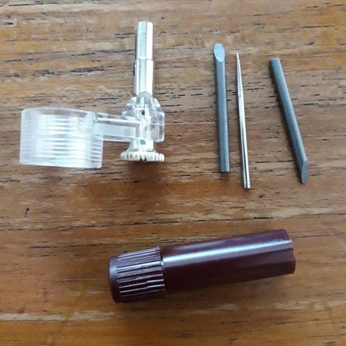 

Ring Jangka, Isi Pensil & Jarum (Rotring)