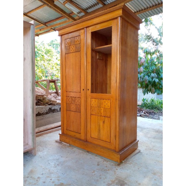 lemari 2 pintu