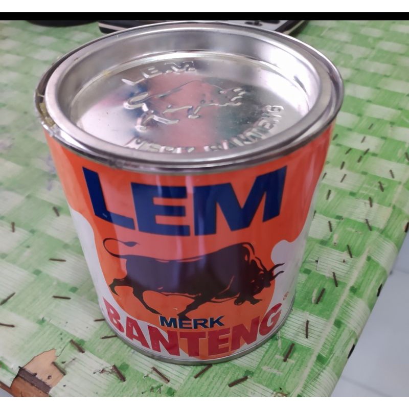 

LEM KUNING LEM AIBON LEM HPL MERK BANTENG kemasan 500 gram