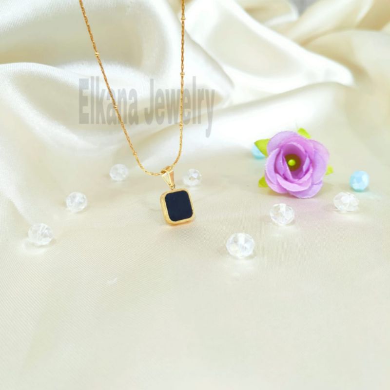 TITANIUM KALUNG PERSEGI SIMPLE SUPER BERKELAS PERHIASAN ANTI KARAT&amp;ANTI LUNTUR