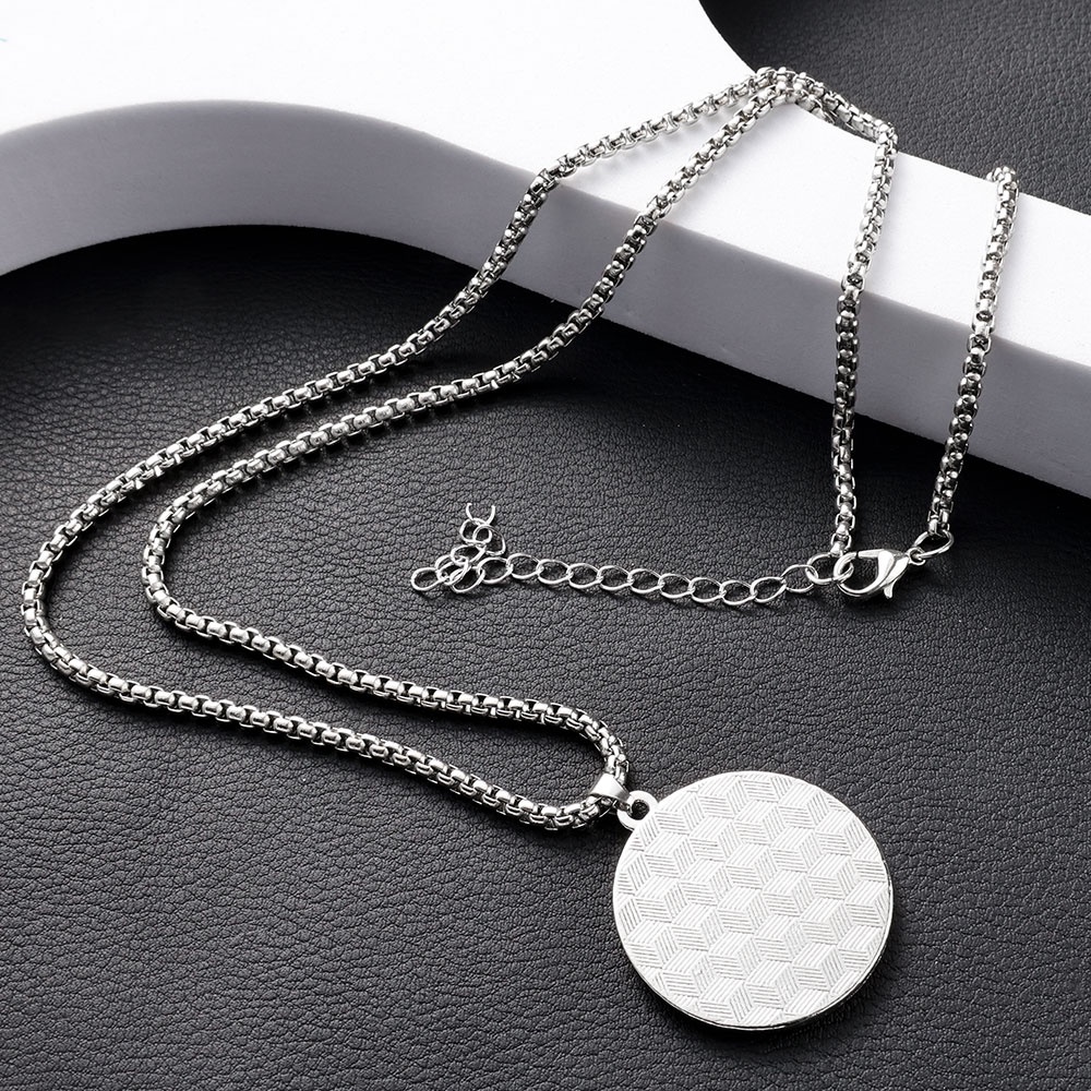 Kalung Rantai Dengan Liontin Yin Yang Bahan Metal Untuk Wanita