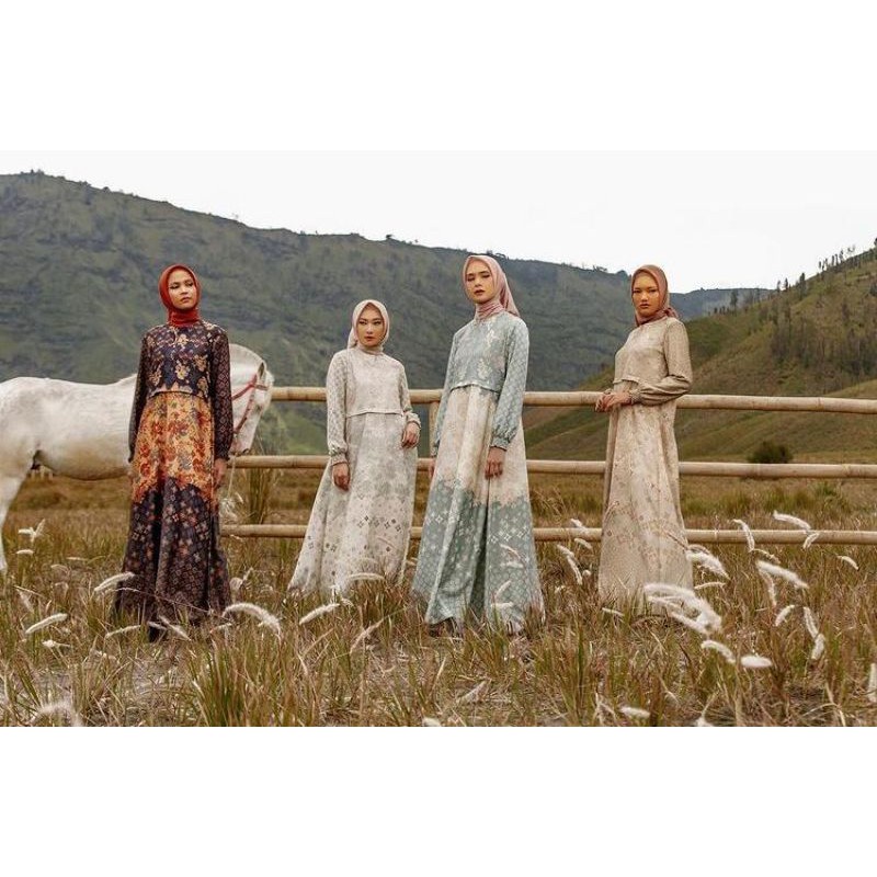 DAMASK DRESS BY HEAVEN LIGHTS