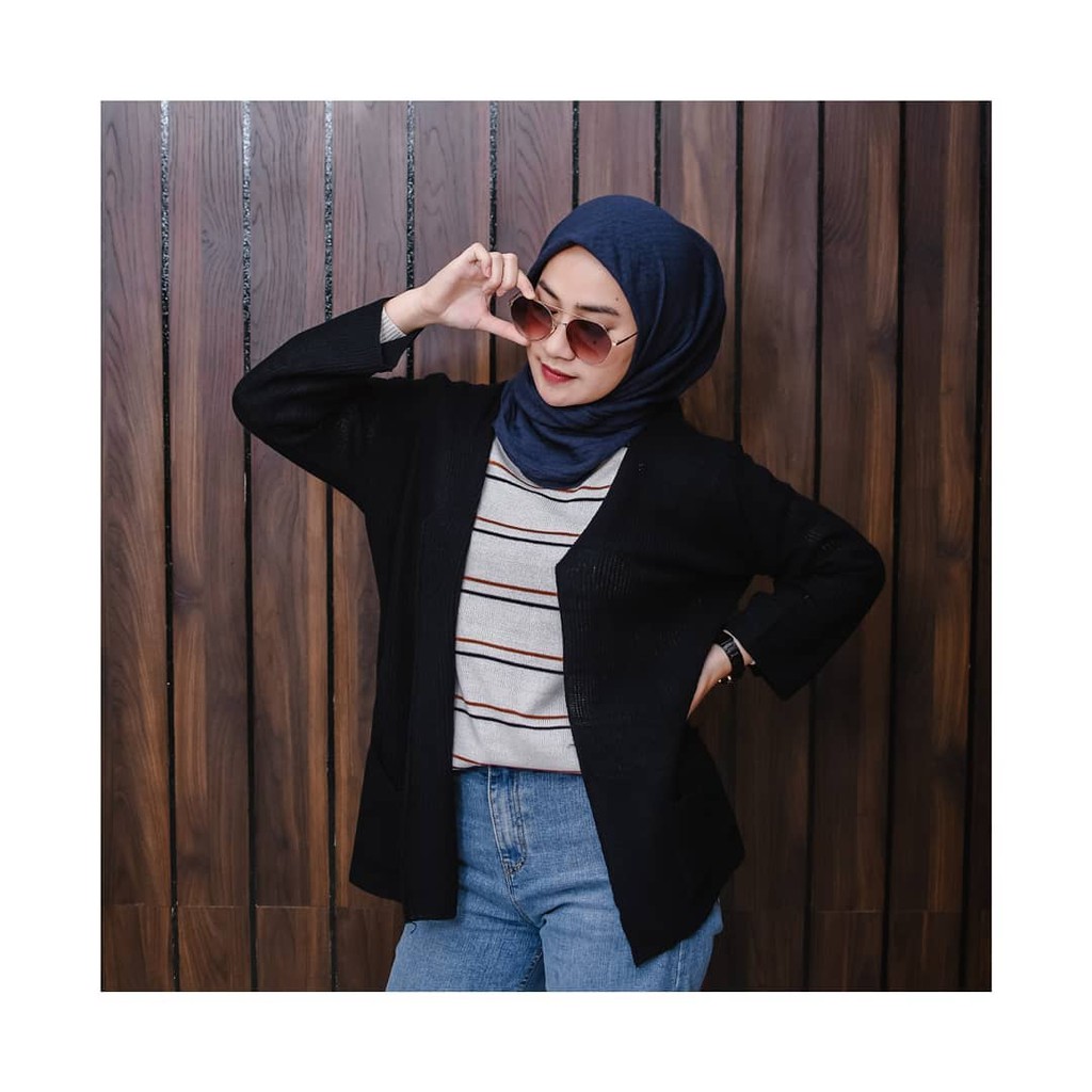 LOOCY CARDIE RAJUT WANITA - SWEATER WANITA - SWEATER RAJUT KNIT-HITAM