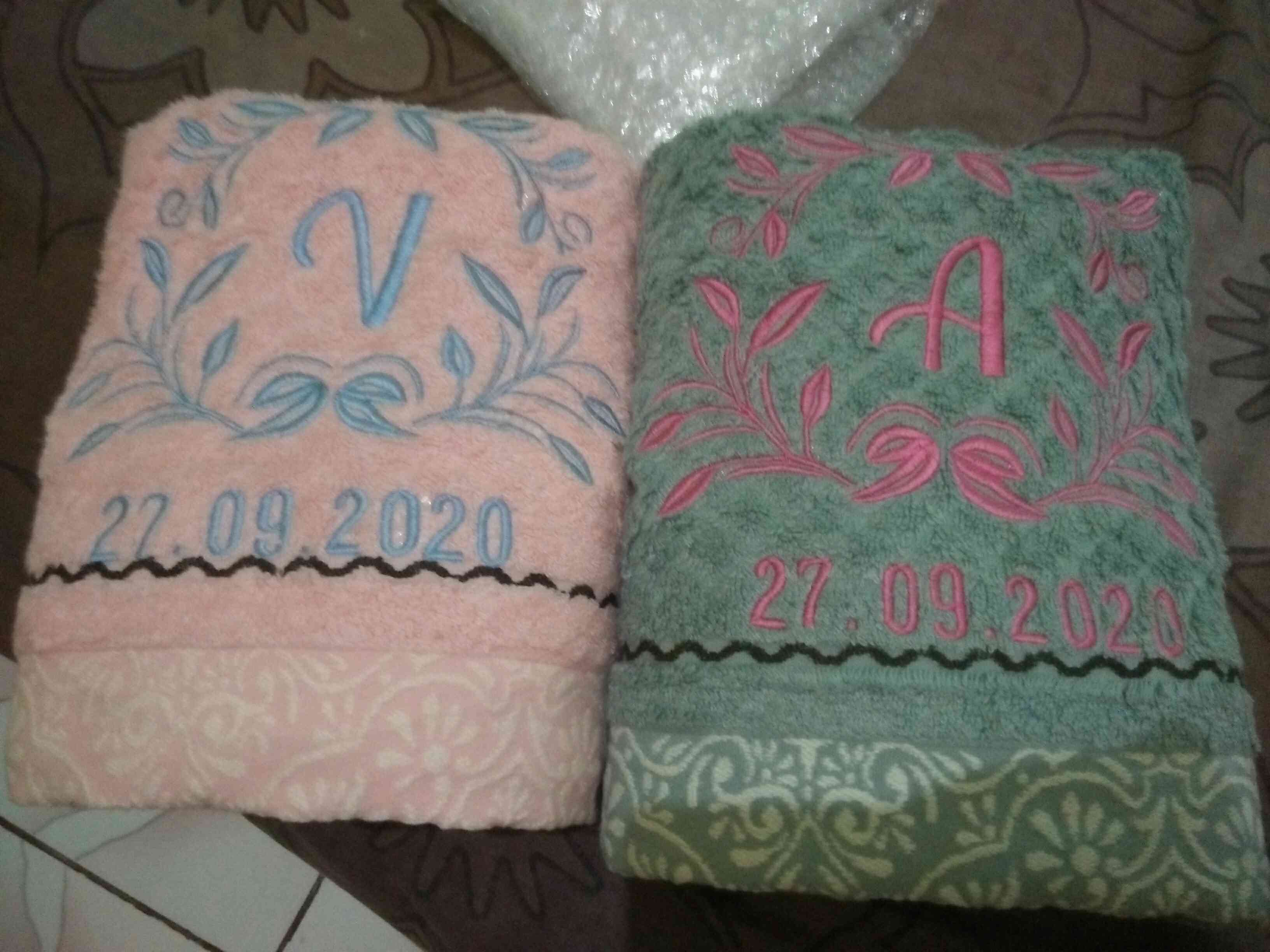 Handuk Bordir Couple Morning Whistle By Terry Palmer (2pcs)