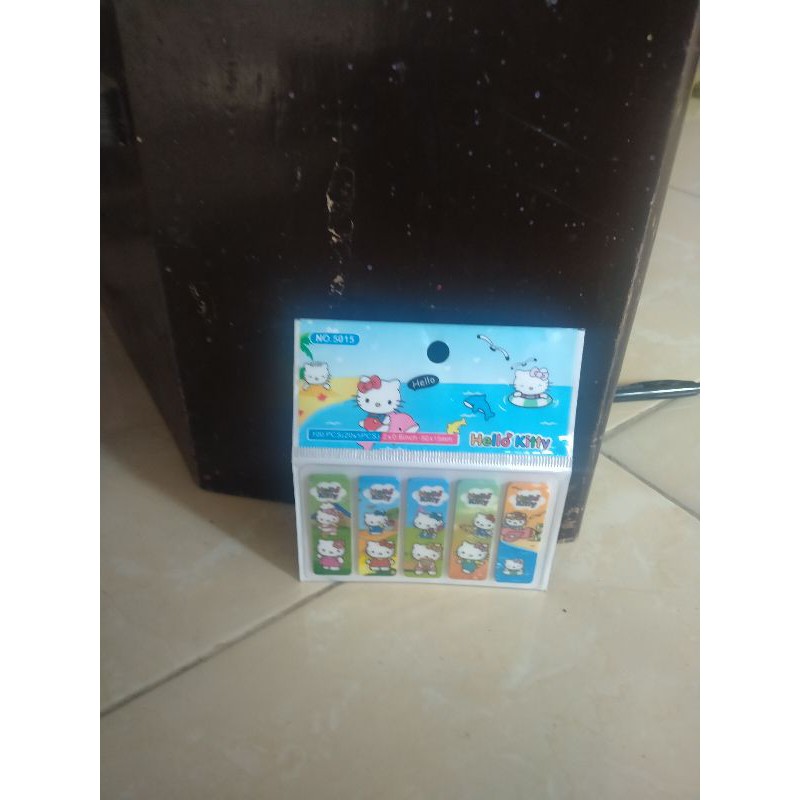 

MAINAN ANAK PEMBATAS BUKU ANK LAKI DAN PEREMPUAN HELLO kitty