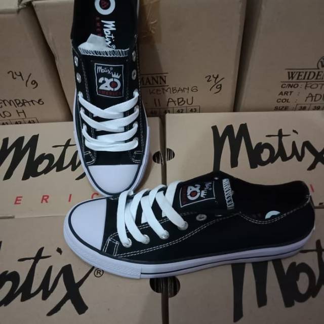 Sepatu Sneakers Sekolah Motix America/Classic Original School Low - Pendek