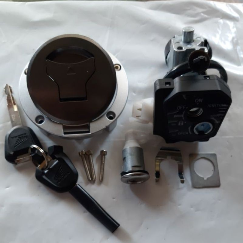 TERMURAH KUNCI KONTAK SET CBR 150 OLD