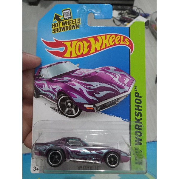 Hotwheels Treasure Hunt Super 69 Corvette