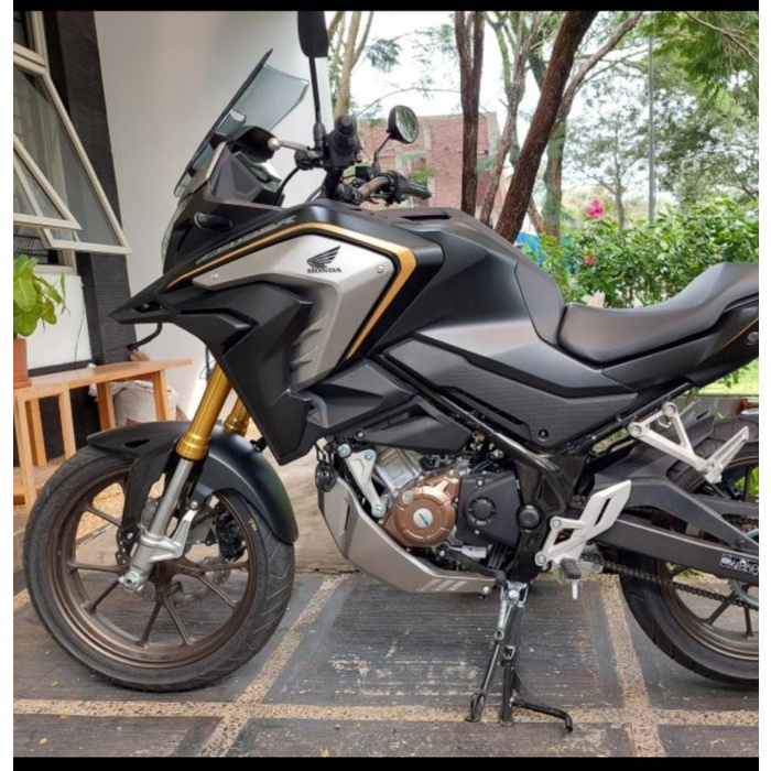 BREKET BRACKET BRAKET  PLAT NOMOR HONDA CB150X CB 150 X BRAKET PLAT NOMOR CB150 X DUDUKAN PLAT NOMOR