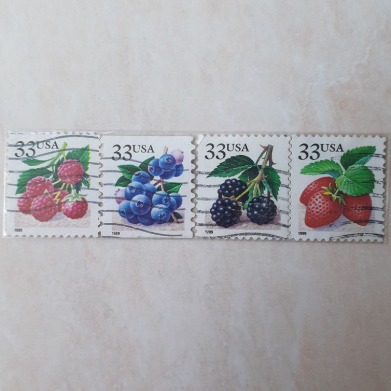 

Perangko USA Fruit Berries Tahun 1999 set 4pcs - Perangko Luar Negeri