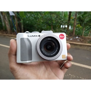 kamera pocket panasonic lumix LX5 bekas