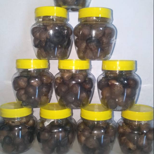 

Bawang Hitam (BLack Garlic)