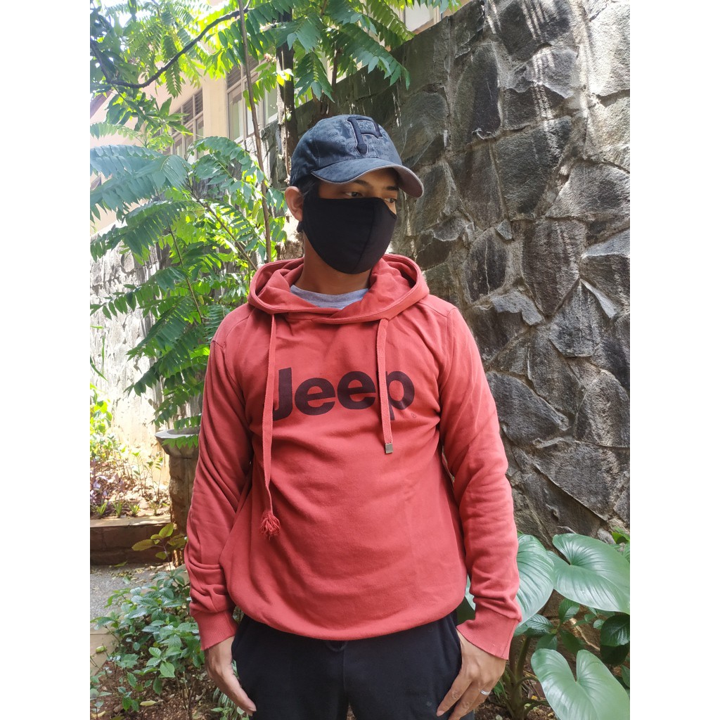 Jaket Bekas Original Branded JEEP Red Size M Type Hoodie