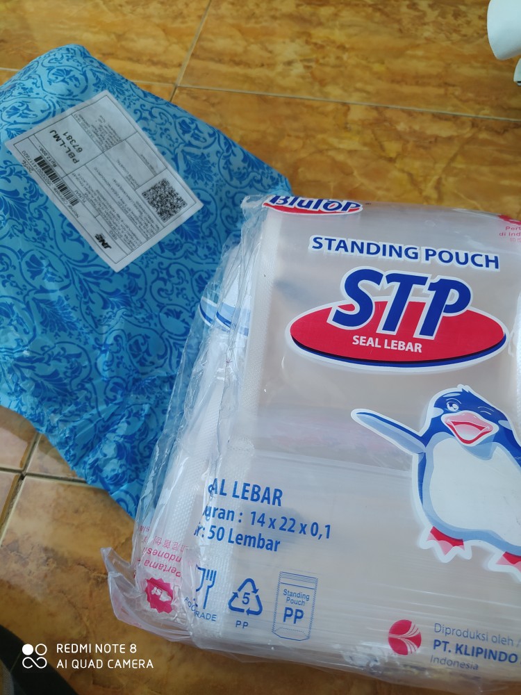 Isi 50pcs Standing Pouch 14x22cm Blutop/stand Pouch/plastik Klip Kemasan Kantong