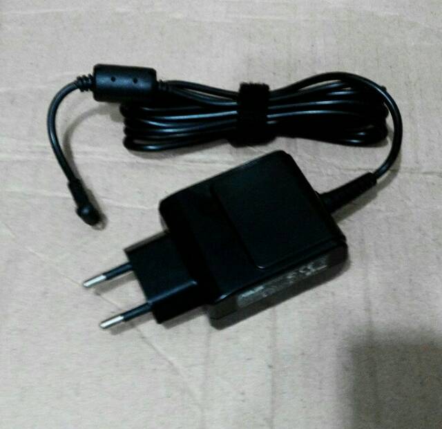 Adaptor Charger Laptop Netbook ASUS Eee PC series 19V-1.58A Original